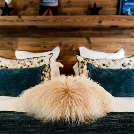 Chalet Canyon - D'exception Dans Le Quartier Du Belvedere Mae-2454 Courchevel