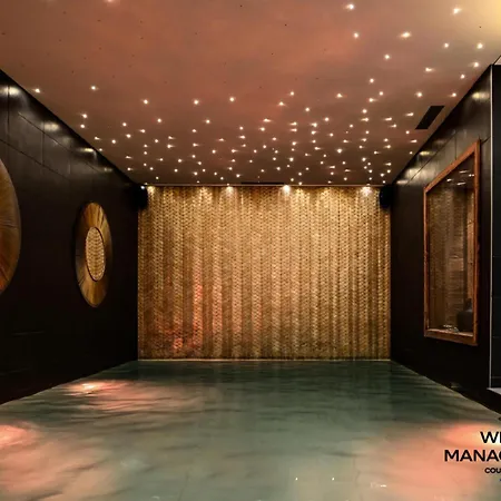 Canyon - D'exception Dans Le Quartier Du Belvedere Mae-2454 Chalet